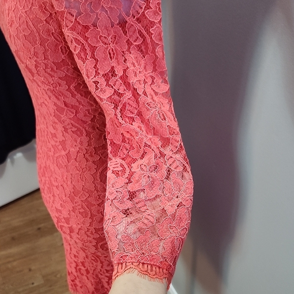 DIANE VON FURSTENBERG Zarita lace coral bodycon cocktail dress - Picture 9 of 16